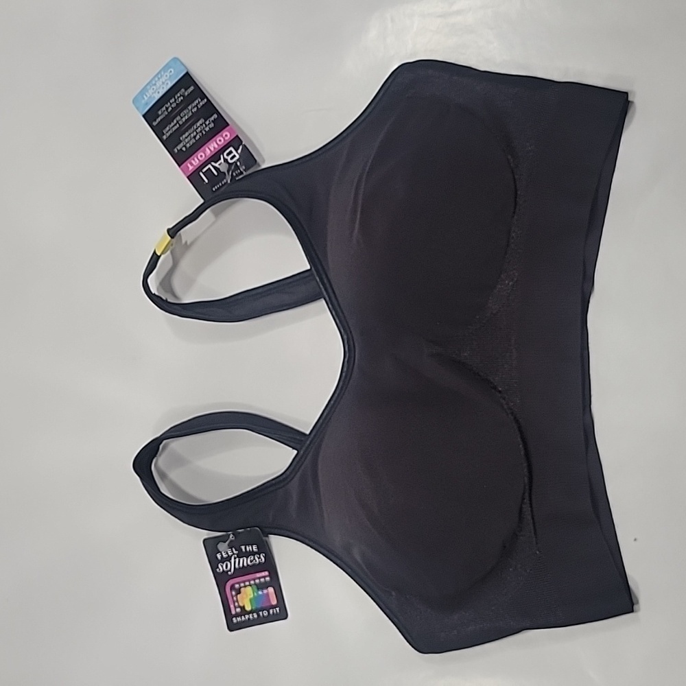 Bali Size M Women's Comfort Revolution Shaping Wirefree Bra, Black, NEW with Tag